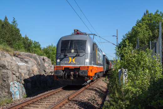 1283798 (a): :2048x1365